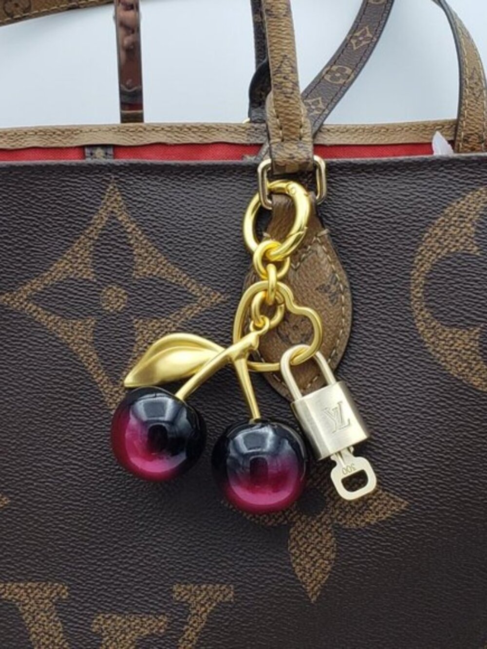 Authentic Louis Vuitton Padlock & Key Gold ✨Unbranded Bag Charm Keychain - Picture 9 of 13